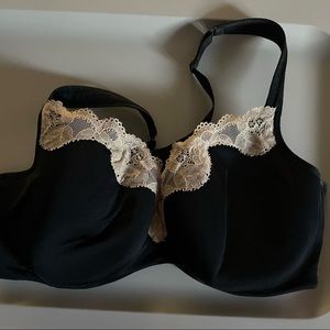 Lane Bryant 44D active bra